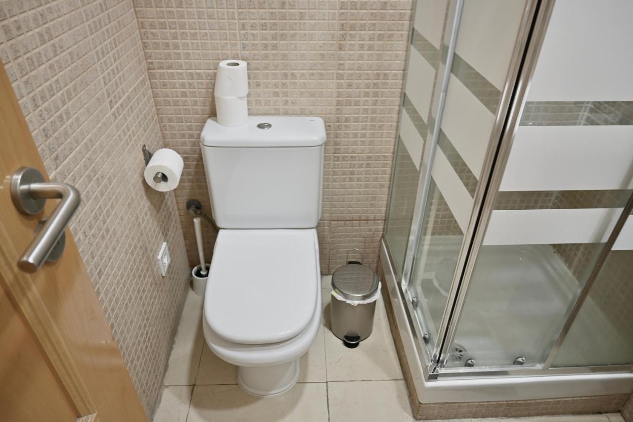For You Rentals Centrico Apartamento Temporal En La Calle Infanta Inf1A 马德里 外观 照片