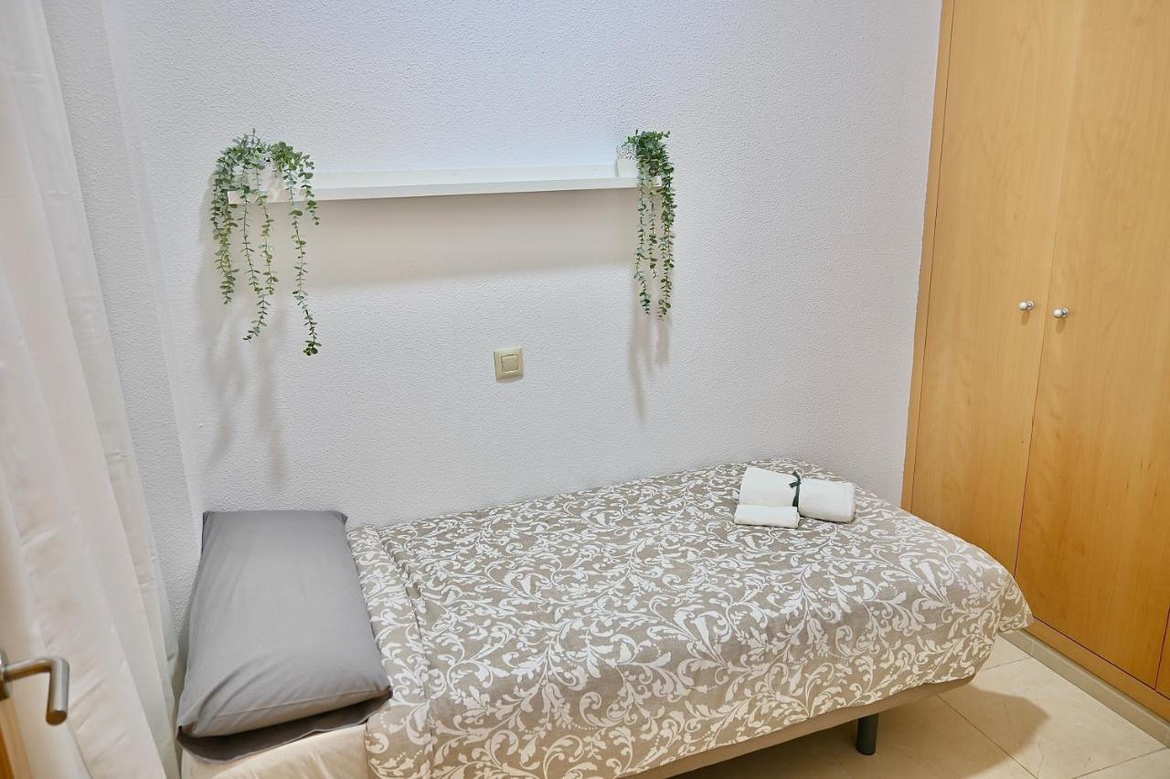 For You Rentals Centrico Apartamento Temporal En La Calle Infanta Inf1A 马德里 外观 照片