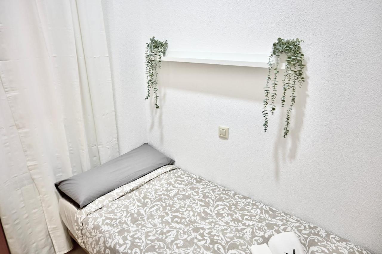 For You Rentals Centrico Apartamento Temporal En La Calle Infanta Inf1A 马德里 外观 照片